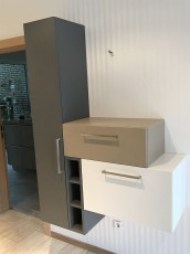 Schubladensystem in Diele